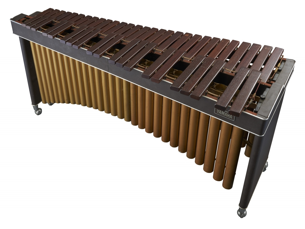 YM-400 - Display Collection - INNOVATION ROAD - Yamaha Corporation