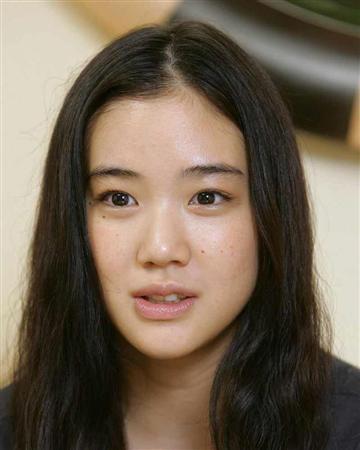 ウッズに負けないハーレム？福山雅治“第4の女”に蒼井優」：ZAKZAK