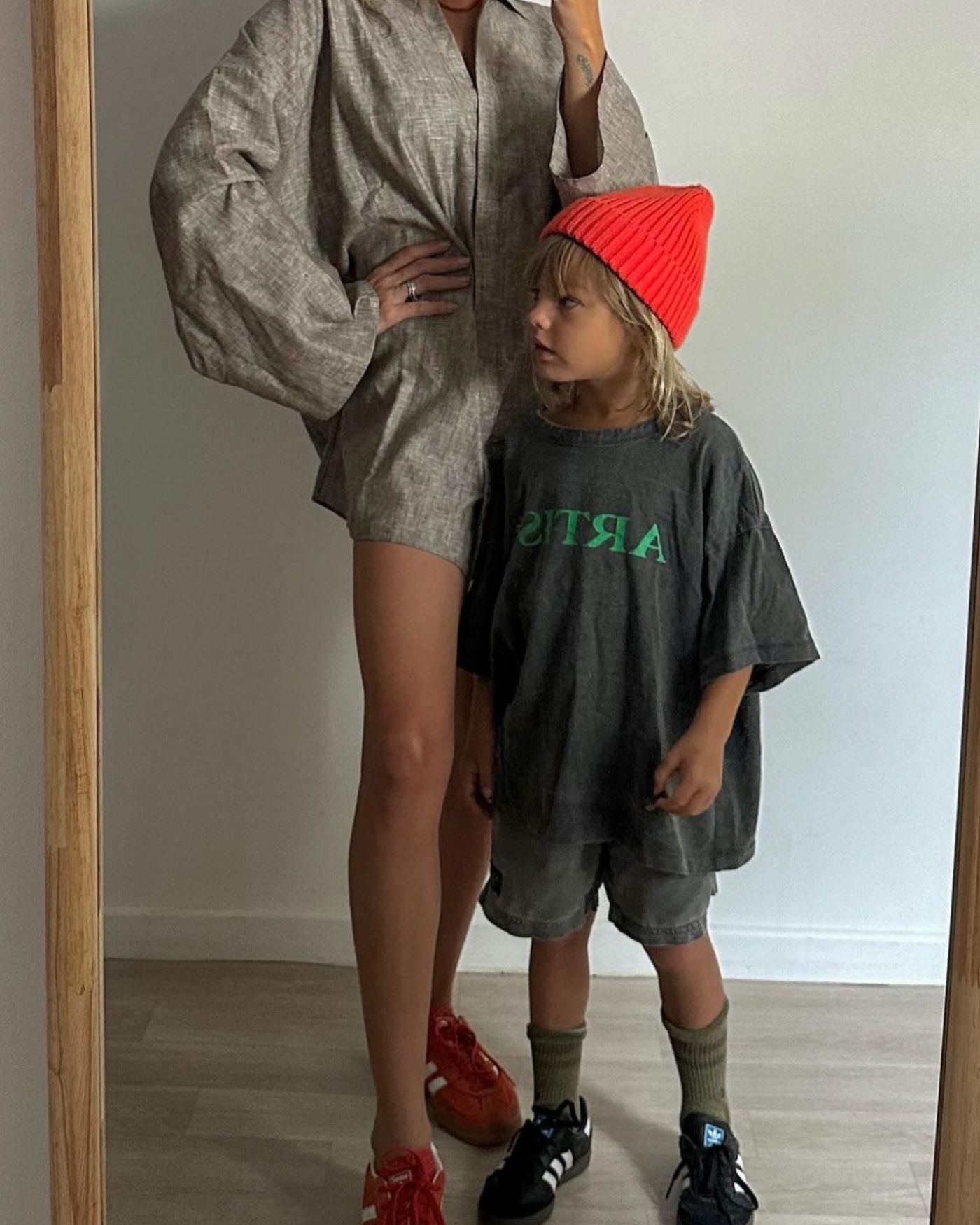 artist tee | charcoal + bright green print – ZIGGY ZAZA