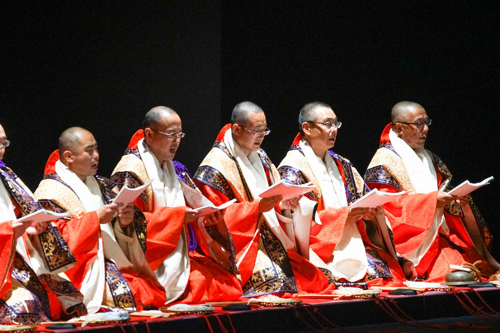 天台寺門宗 総本山 三井寺｜文化デジタルライブラリー舞台芸術教材「声明」