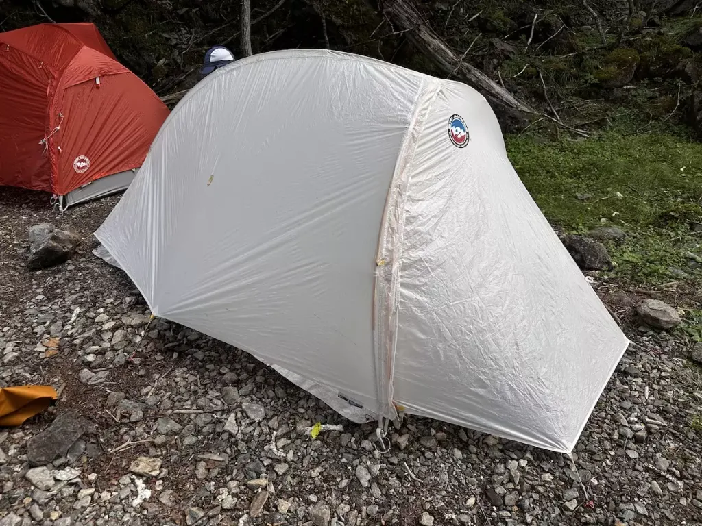 レビュー】ビッグアグネスのウルトラライトモデルに属する登山に適した