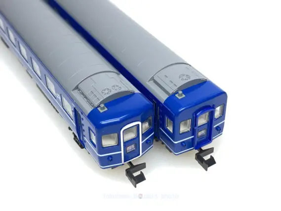 14系 寝台特急「さくら・はやぶさ/富士」が入線です。KATO 10-1800