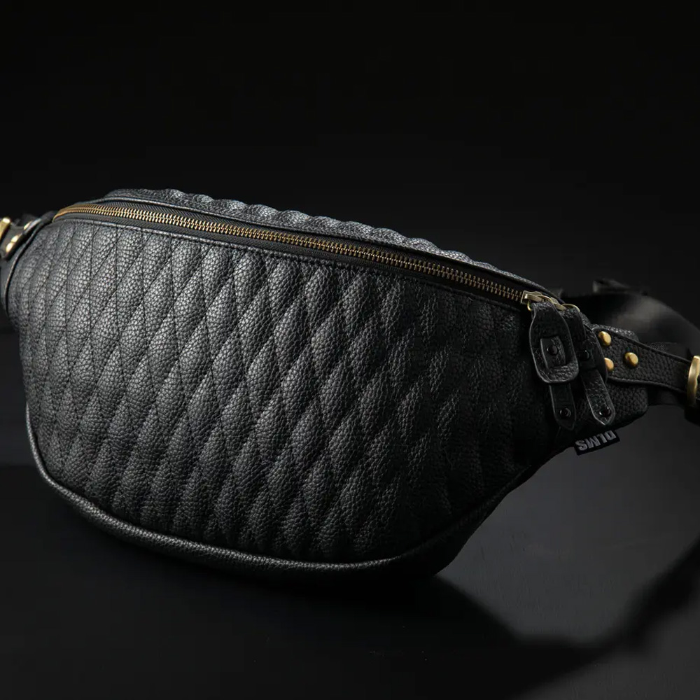 DLMS□ウエスト・ボディバッグ オールドライト ヴィーガンレザー