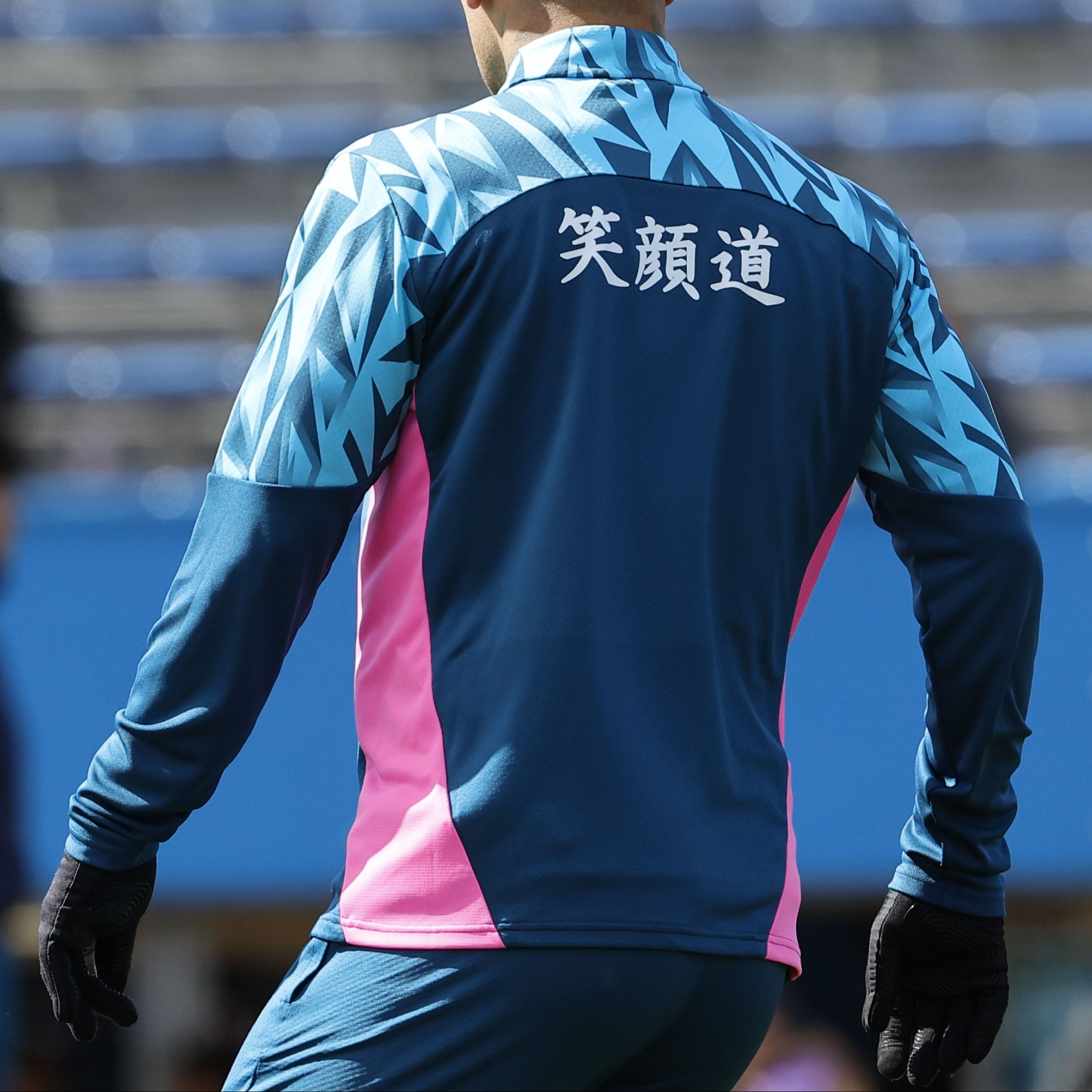 横浜FC サッカーウェア 上下セット 2024公式戦アップ1/4ジップトップ