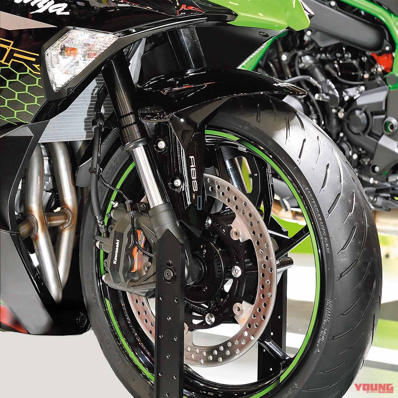 画像 No.1/8] '20 カワサキ Ninja ZX-25Rシャーシ解説【レースを視野に