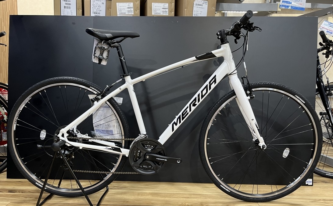 大きな弓なりのトップチューブ！【MERIDA】CROSSWAY 100-R | Y's Road