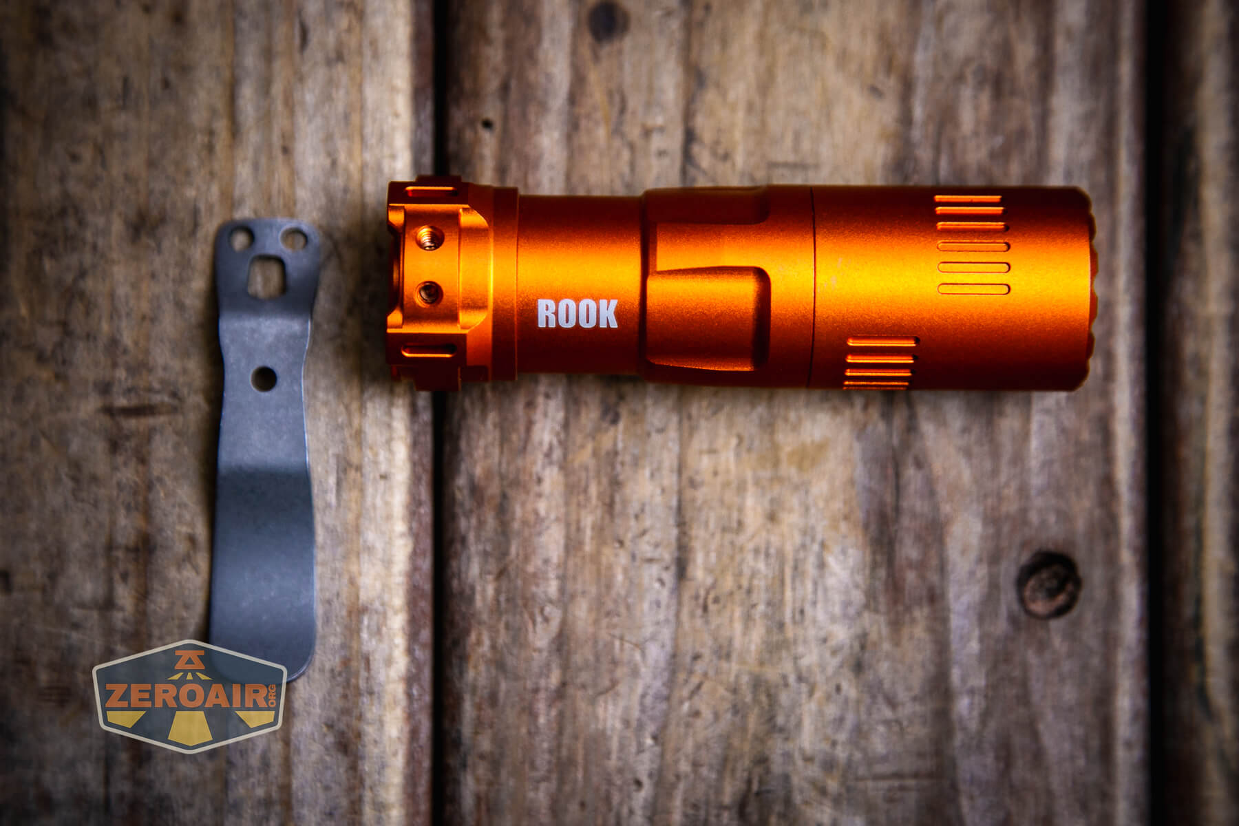 Vosteed x ReyLight Rook Cool White Flashlight Review - ZeroAir Reviews