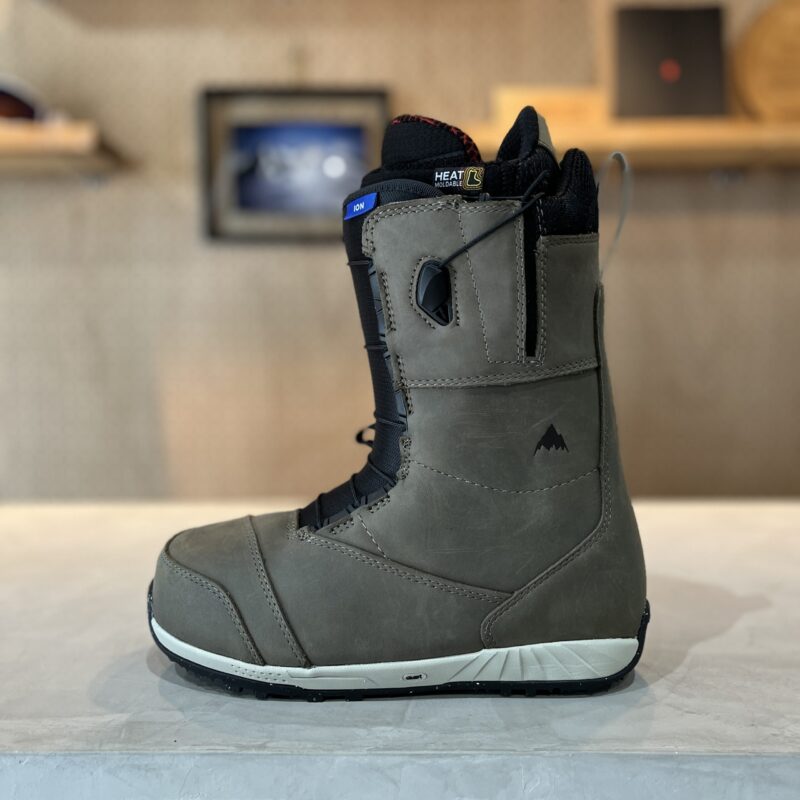 Burton スノーボードブーツ ION レザー 未使用品 26cm Burton