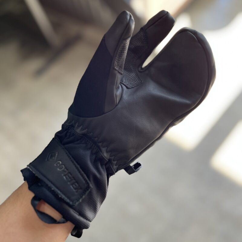 高機能グローブがさらにアップデート BURTON | [ak] Clutch GORE-TEX