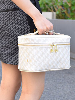 Resurrection カートバッグ ホワイト/ベージュ Resurrection カート