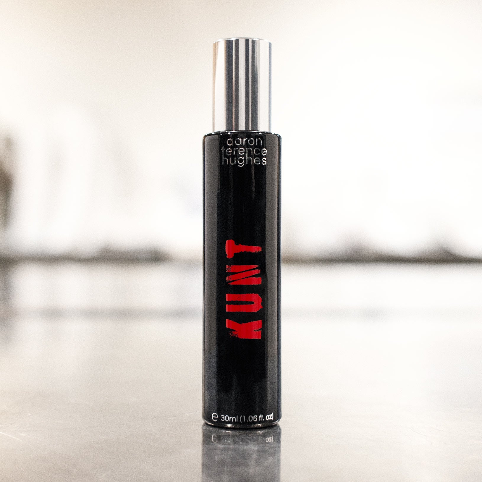 KxxT – Aaron Terence Hughes