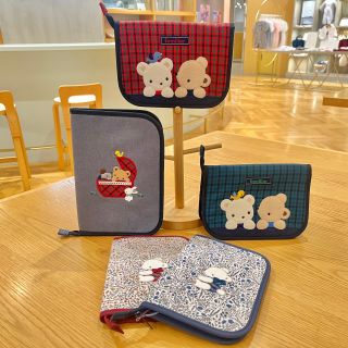 母子手帳ケースにサイズがあるのをご存知ですか？｜ファミリア代官山店