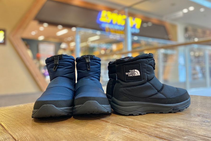 The North Face 子ども用スノーブーツ ネイビー22センチ