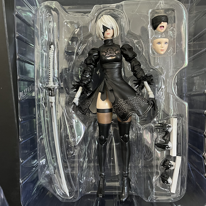 Play Arts Kai NieR:Automata 2 Type B 2B Action Figure DX Deluxe