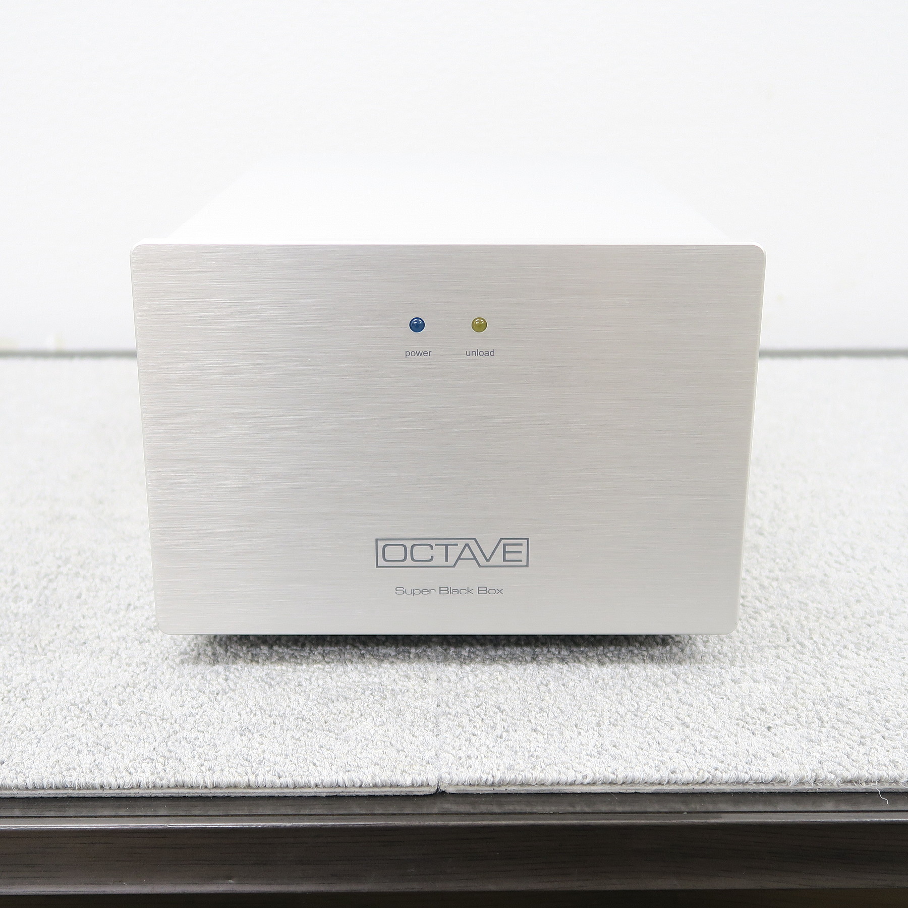 Aランク】オクターブ OCTAVE Super Black Box 電源 【元箱】@52944