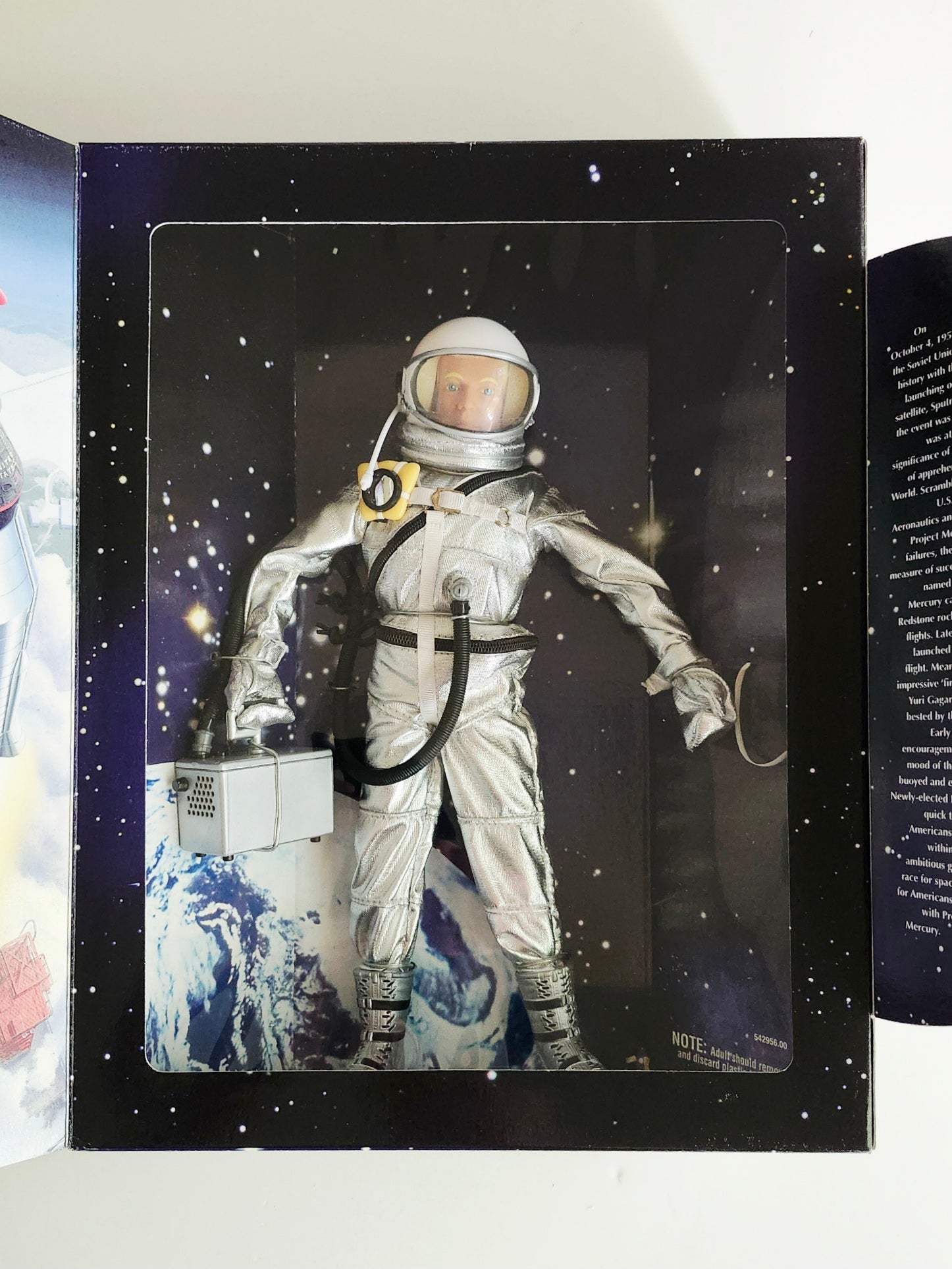 G.I. Joe Classic Collection Mercury Astronaut 12-Inch Action