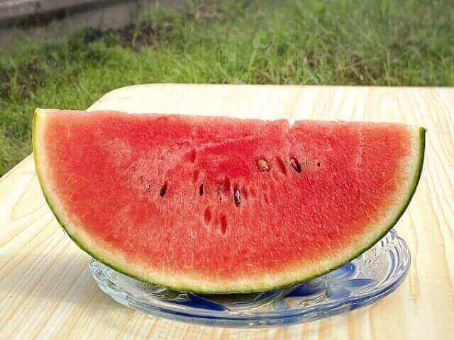 あさひの小玉スイカ2玉入り|スイカ通販専門店「あまいスイカ