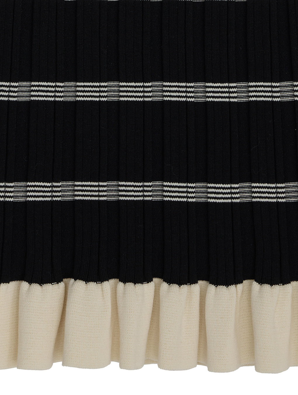 MEDI PURIPURI SHORT KNIT TOP