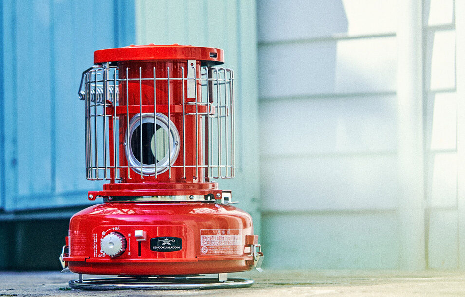 コロナ 煙突式ストーブ SV-70BSN 2022年製 木造：18畳 コンクリート