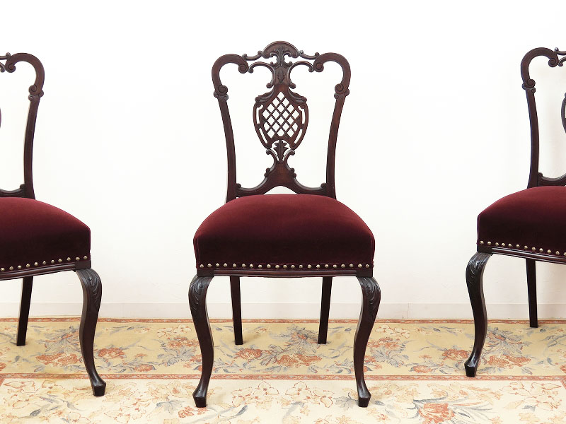 マホガニー材で作られたヴィクトリアン様式の椅子 / ホールチェア