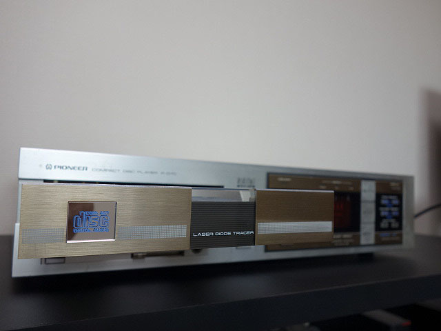 PIONEER P-D70 CDプレーヤー (ジャンク) P-D70 修理編 | 古いハードに