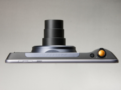 特別企画：スマホに合体するカメラユニット「Hasselblad True Zoom」を