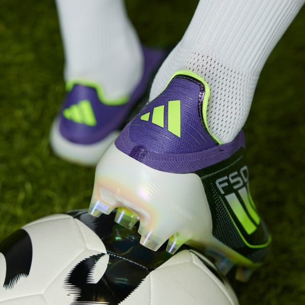 アディダス F50 Elite レースレス ファストリボーン FG / 天然芝用