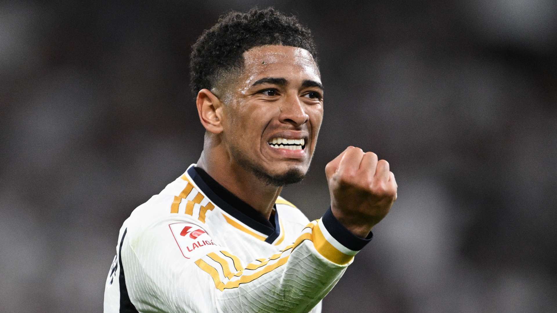 父はいつも“ZIDANE 5”のユニを着ていた…」ベリンガム、憧れの“5番