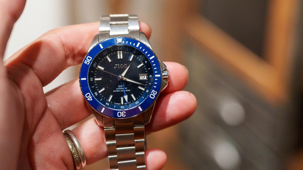 自動巻きダイバーズ時計を3万円台で。王道デザインの安心感と、背伸び