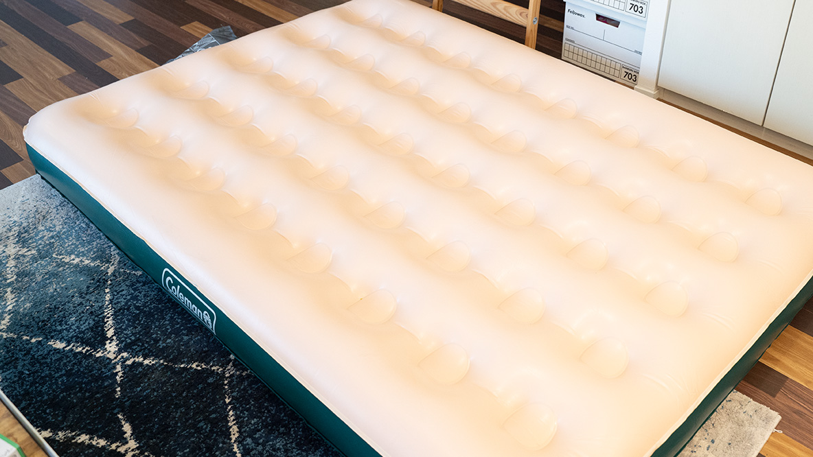 コールマンの「エアーマットレス」は寝心地と持ち運びやすさが両立
