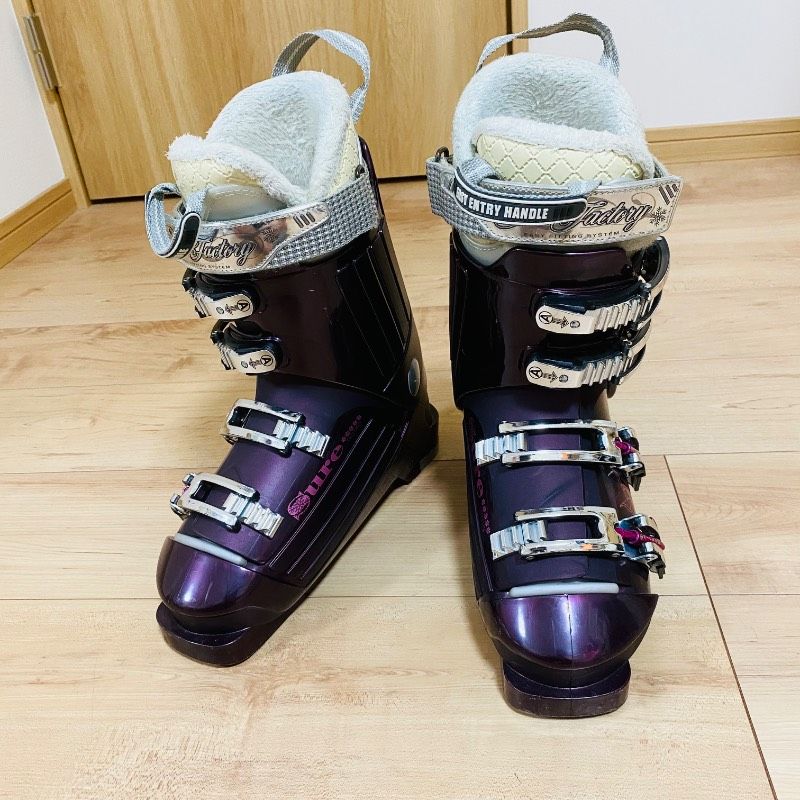 ゲンファクトリー) Sure スキーブーツ 24.0 ゲンファクトリー) Sure