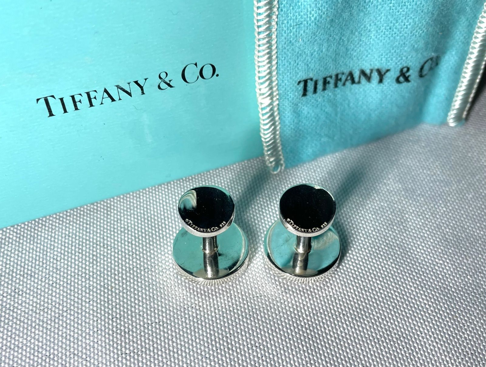 Tiffany ティファニー T&CO 1837 ロゴ文字 オーバルカフス
