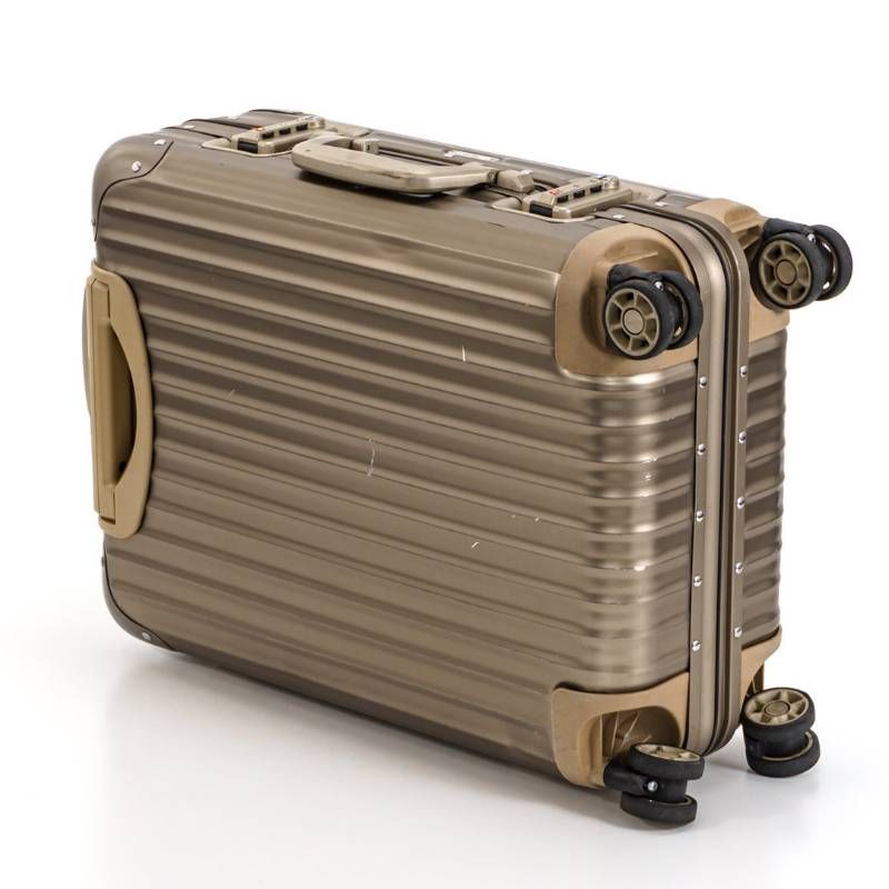 美品 RIMOWA リモワ TOPAS トパーズ 32L 機内持ち込み 4輪 TSAロック