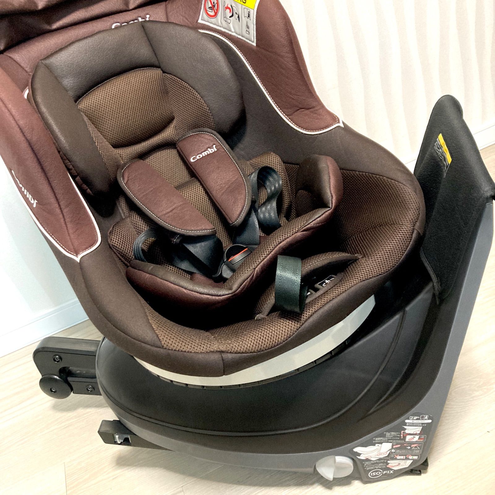 Combi チャイルドシート クルムーヴ ISOFIX CG-CIG