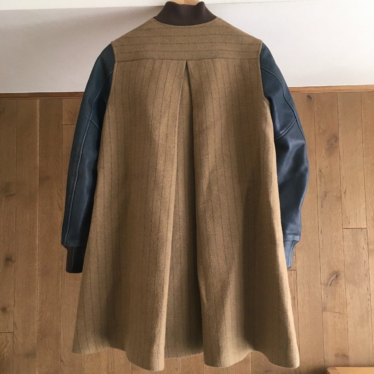 サカイラック sacai luck 袖レザー Aライン ロングスタジャン サカイ