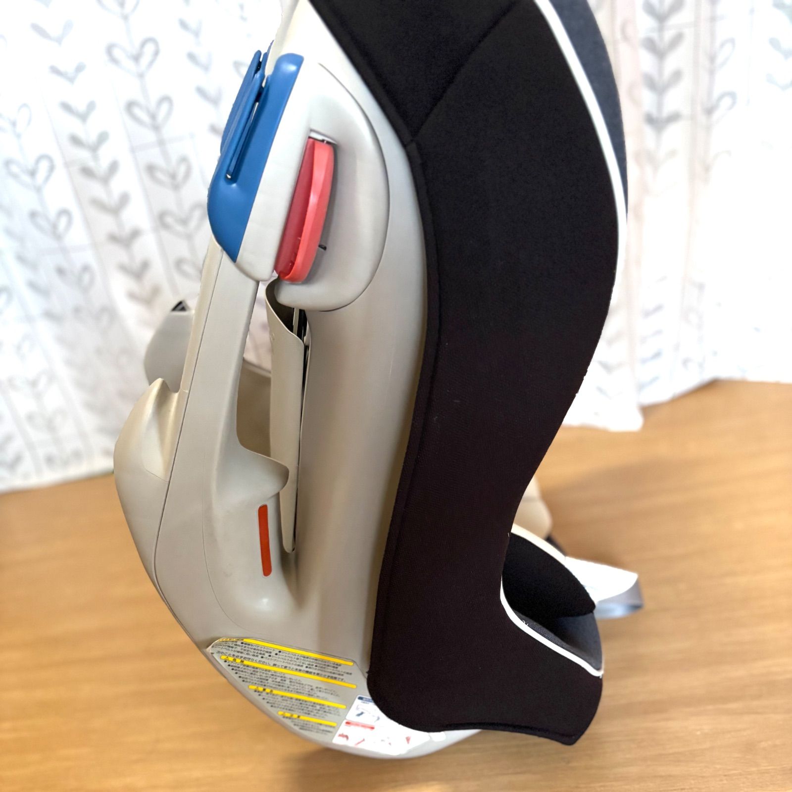 コンビ Combi チャイルドシート コッコロ S UX セサミ （シートベルト