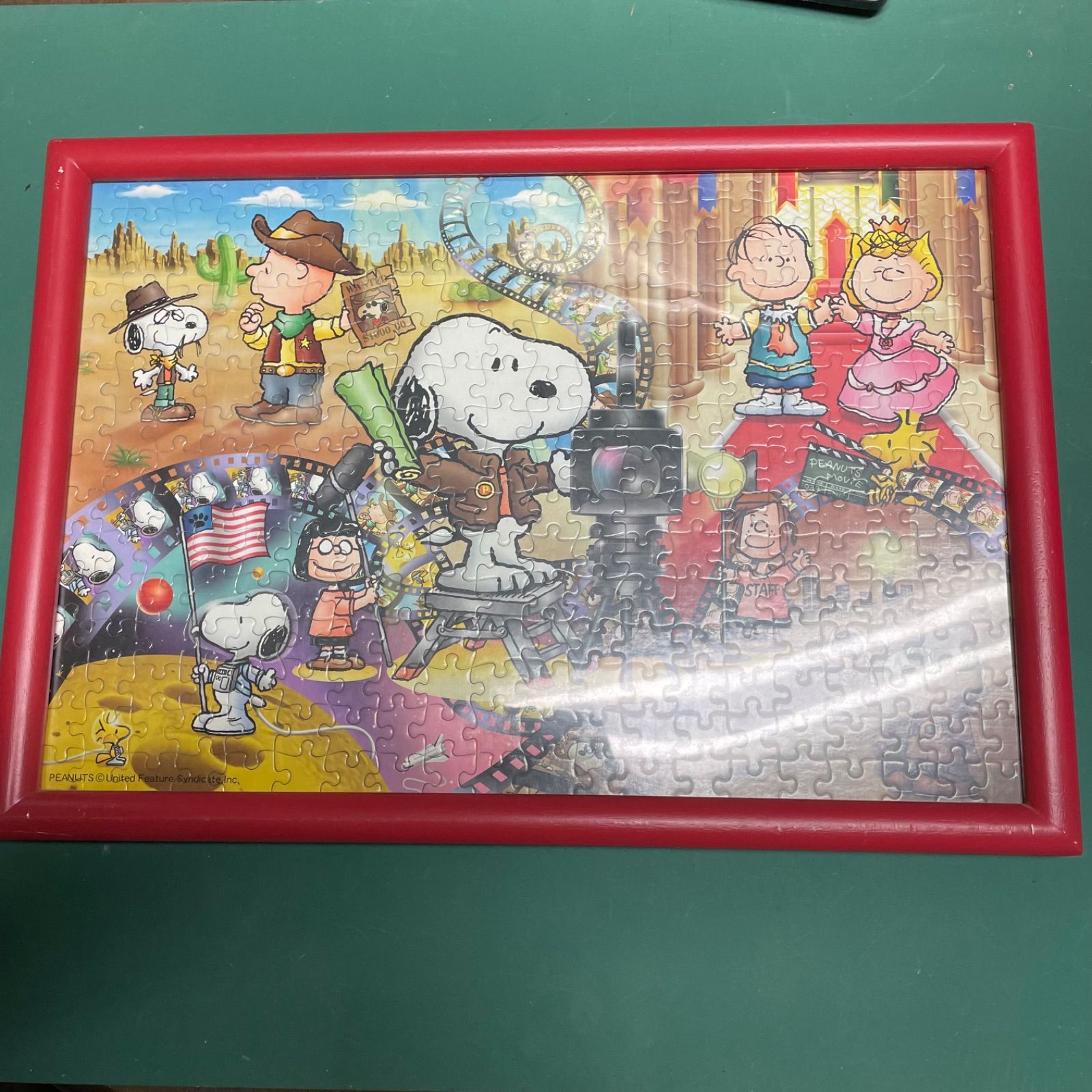 スヌーピー ジグソーパズル スヌーピーのパズル完成品 完成品 KAWS