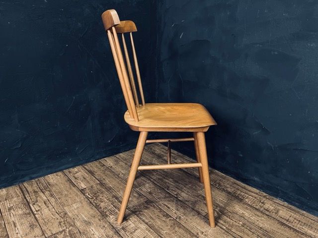 TON社 アイロニカチェア ウインザーチェア USED キズ有 北欧 引取歓迎