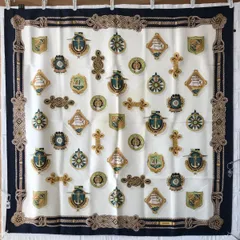 2026年最新】ロエベ シルク スカーフの人気アイテム - メルカリ