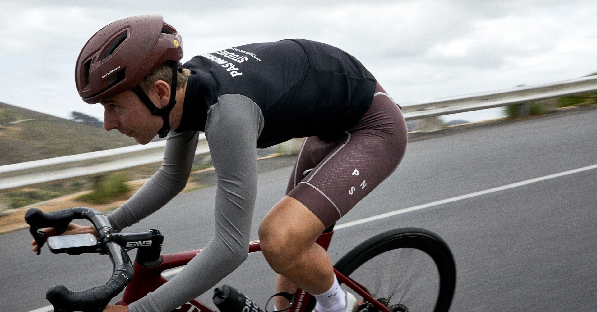 PAS NORMAL STUDIOS サイクルジャージ Sサイズ レッド メンズ PAS