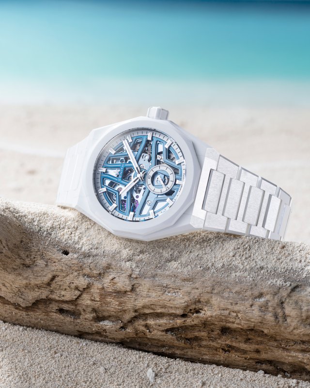 ゼニス「デファイ スカイライン スケルトン ホワイトサーファー