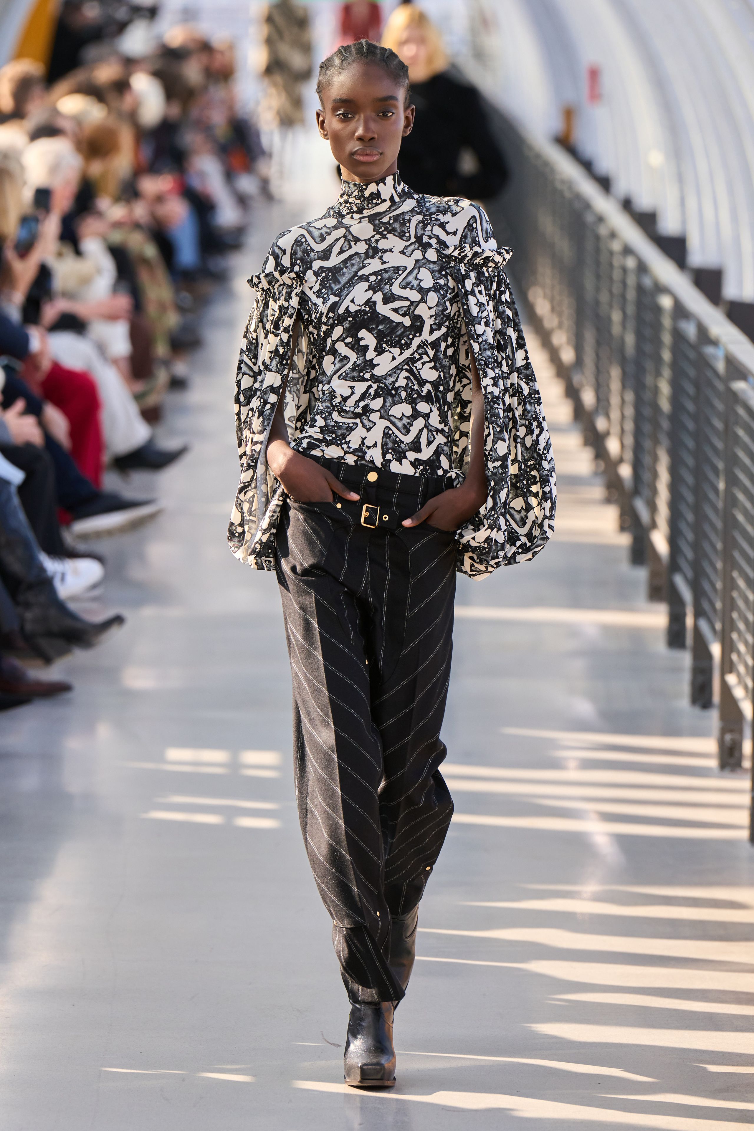 Stella McCartney Fall 2022 Ready-to-Wear Collection | Vogue