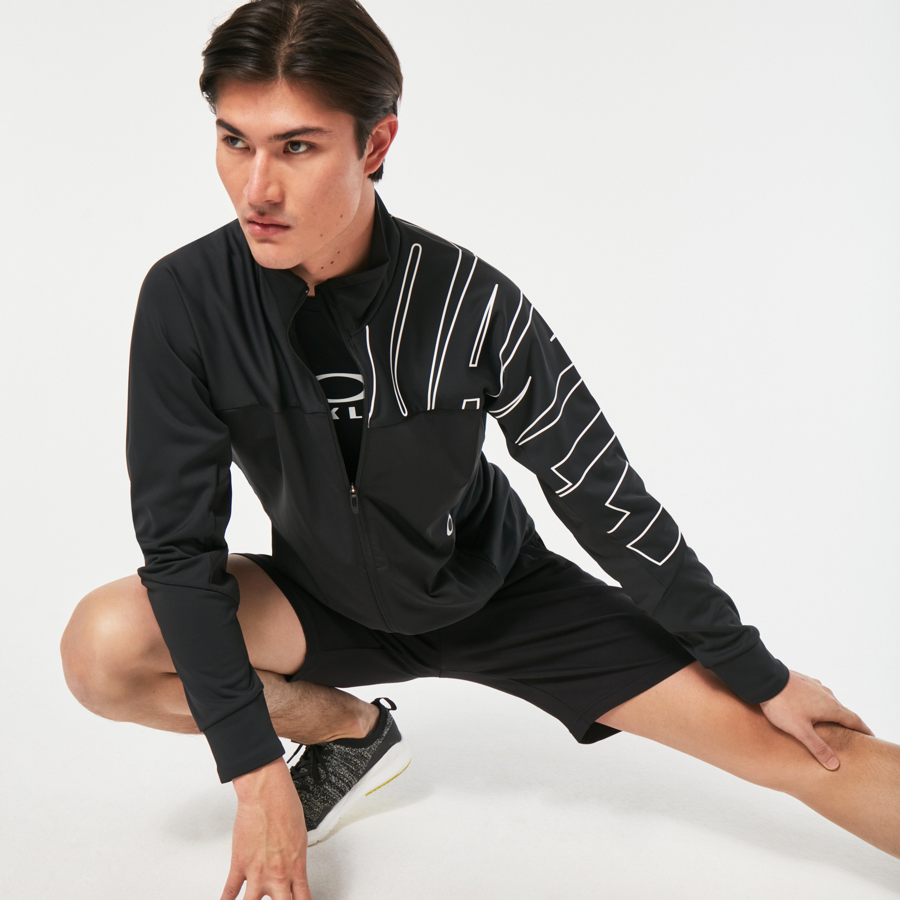 Oakley Enhance Tech Jersey Jacket 12.0 - Blackout | Oakley® JP