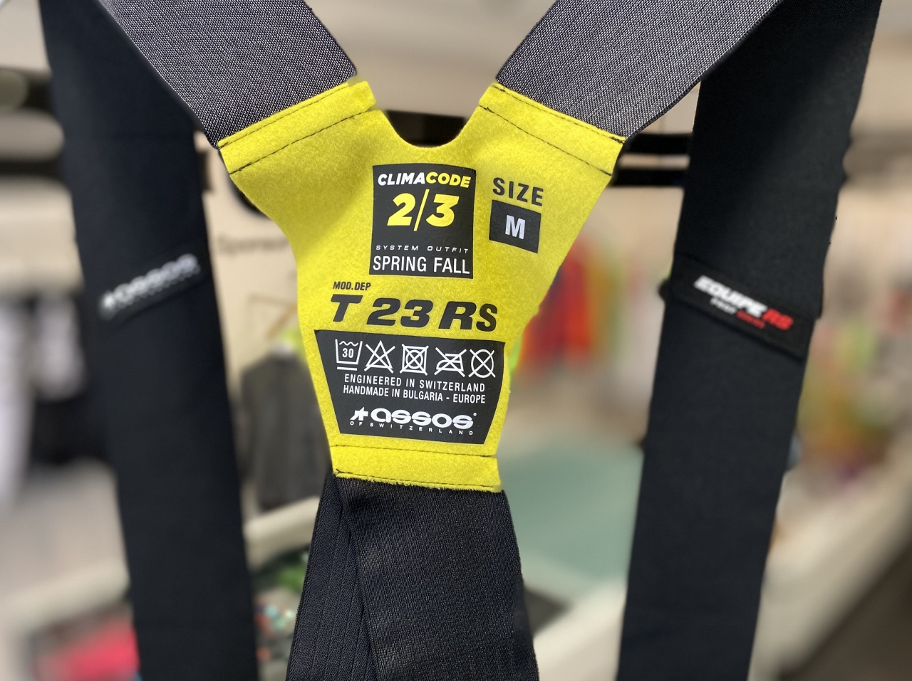 春と秋の寒暖差にも余裕の対応力。世界が認める アソス S9世代