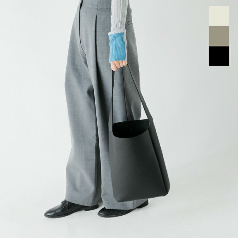 Aeta アエタ ペブルグレイン レザー ショルダー バッグ Sサイズ