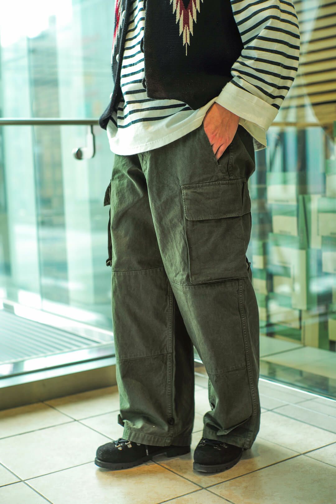 PANTALON BLESLE（OLIVE） | ARCH ONLINE SHOP