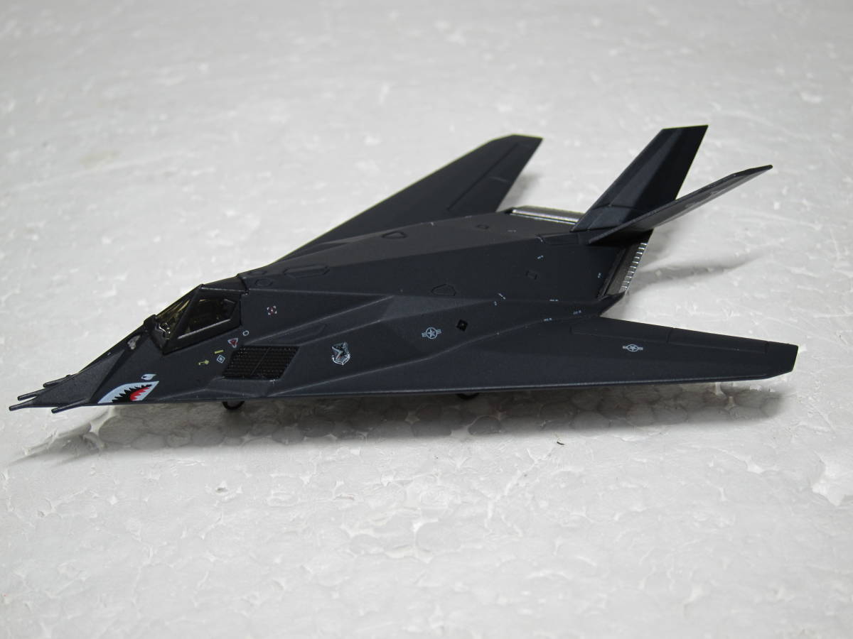 1/200 ホーガン M-SERIES F-117A ナイトホーク No.6511 1:200 ホーガン
