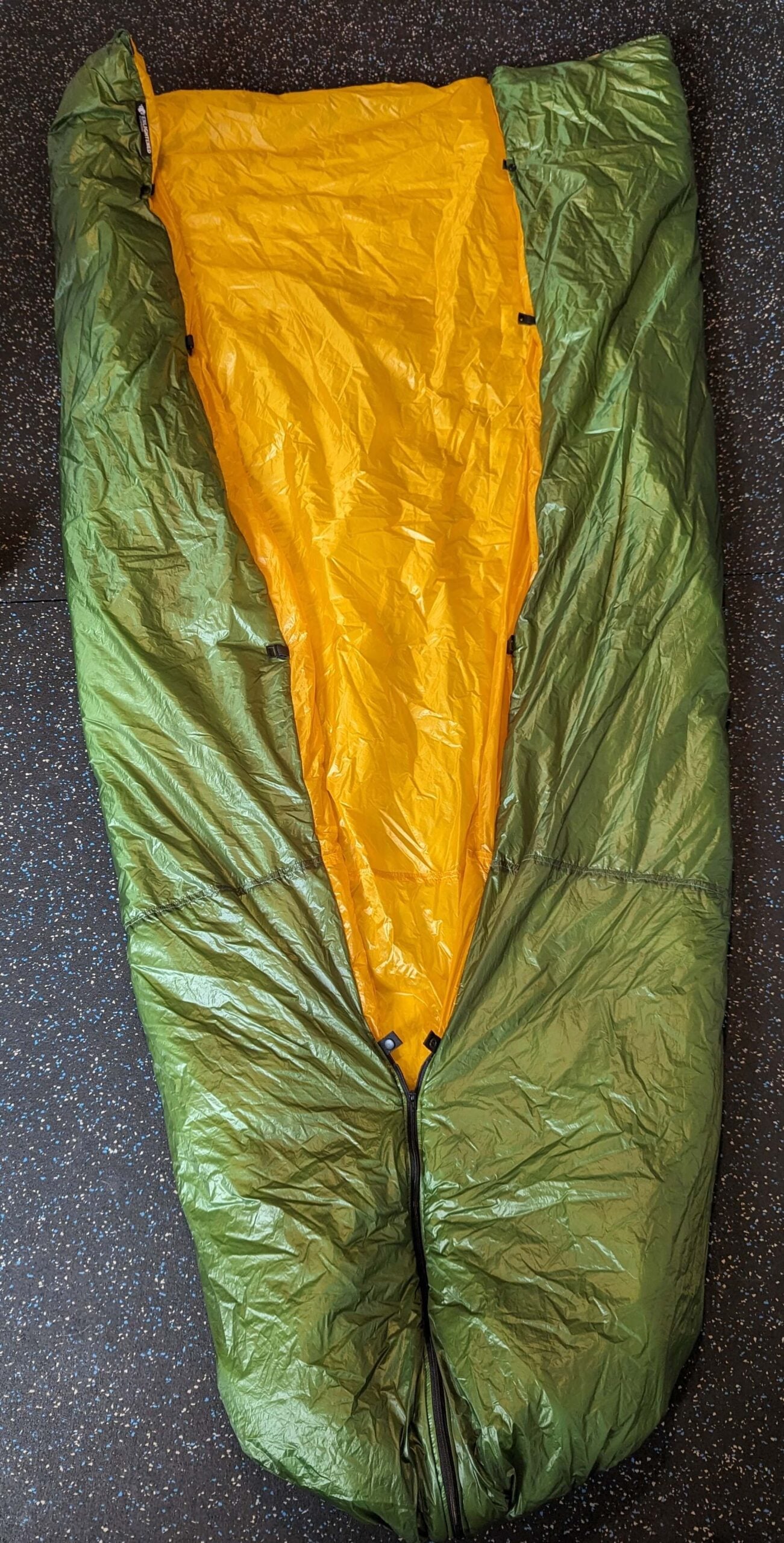 Enlightened Equipment Revelation Apex Quilt (50F) - Backpacking Light