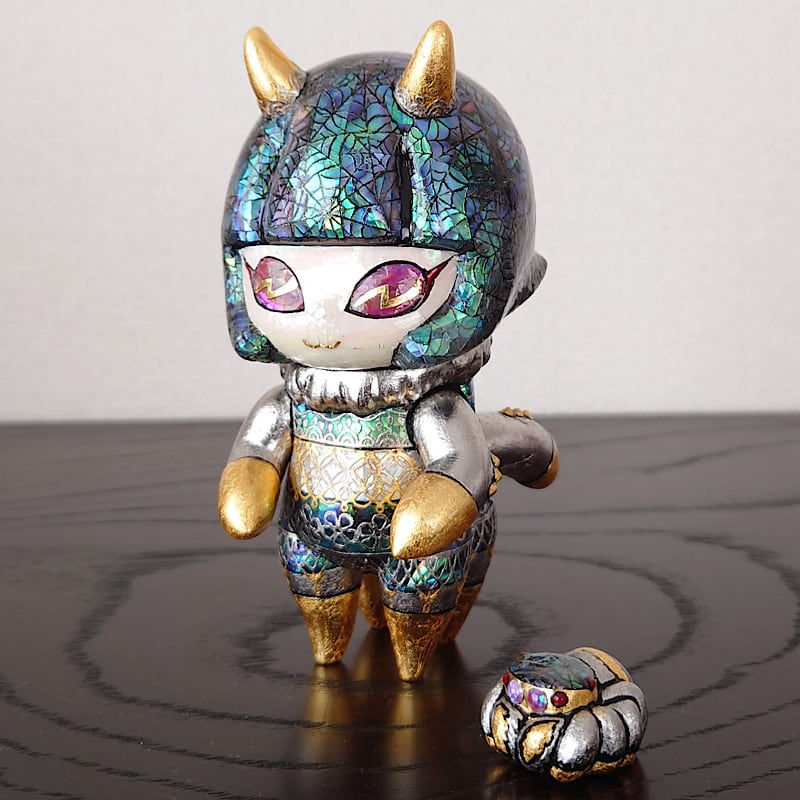 螺鈿ソフビ T-BASE銀座ギャラリー『匠シリーズ』 | 漆と螺鈿の