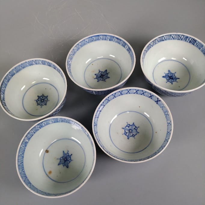 伊万里 染付 七宝繋文 四方襷文 蓋茶碗 飯茶碗 伝統文様 吉祥文様 日本